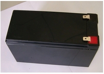 山特蓄电池12V7AH